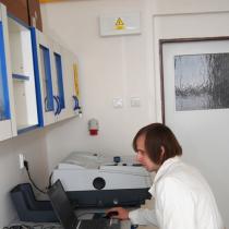 25.10.2010 - Virtuální procházka nanocentrem - podívejte se na přístroje v jeho laboratořích